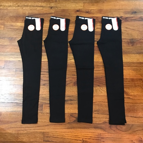 Girls Bottoms Black Leggings Pants 4 Pc Bundle NWT
7 / 8 Medium
Wonder Nation - Picture 6 of 6